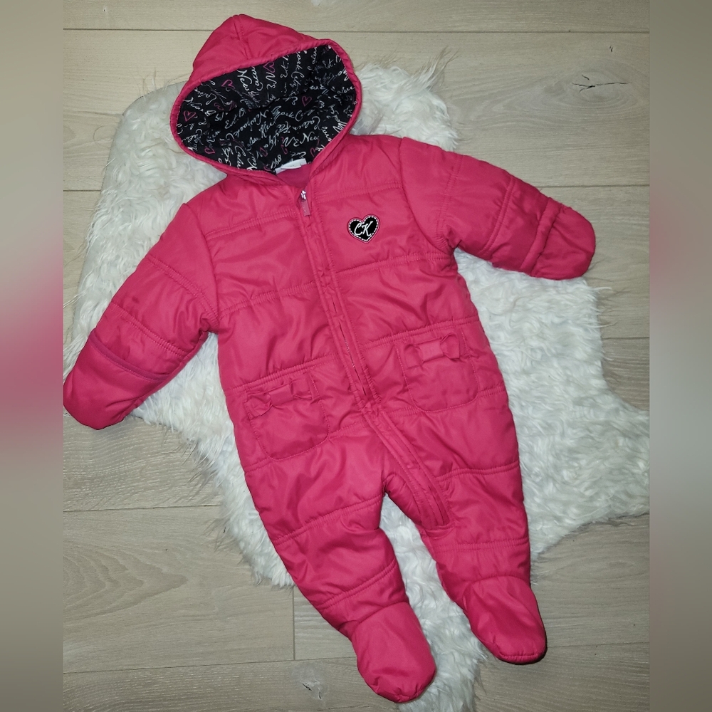 NWOT,  Calvin Klein winter Bodysuit,  6-9m
